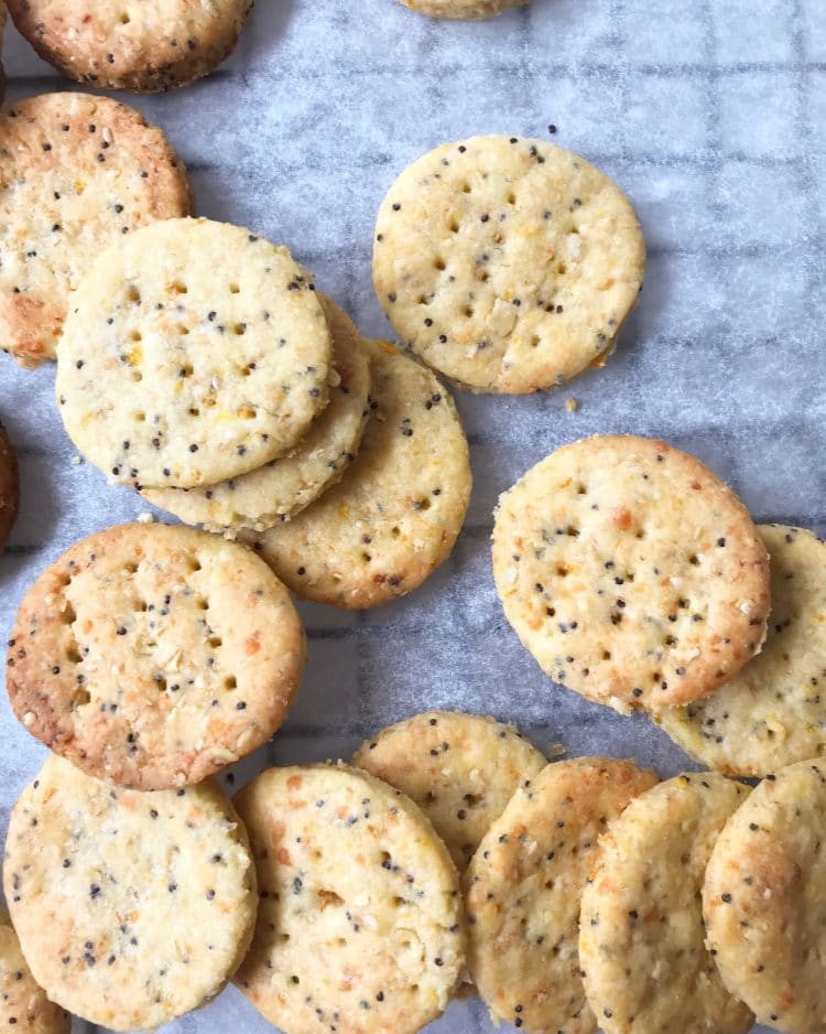 Carrot Cheddar and Poppy Seed Crackers - Goodie Goodie Lunchbox